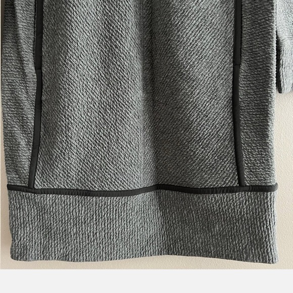 Lululemon On Repeat Dress - Picture 7 of 9